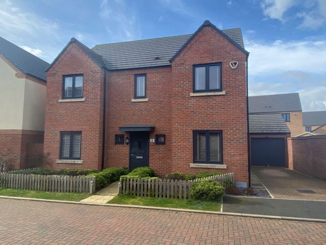 Hardy Close, Marina Park, Northampton NN5  