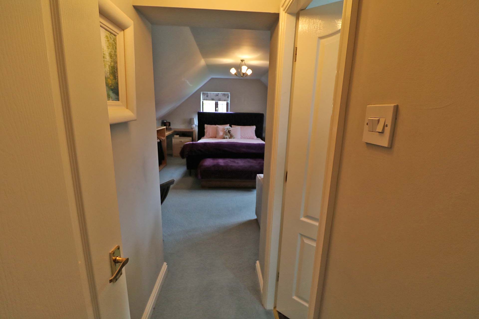 4 bed detached house for sale in Westmoreland Close, Westwoodside