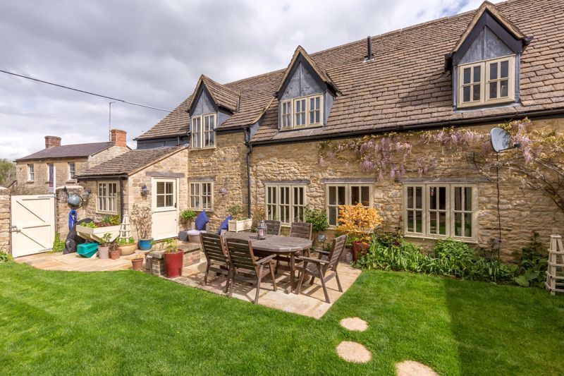 2 bed cottage for sale in Church Street, Bladon, Woodstock OX20 Zoopla