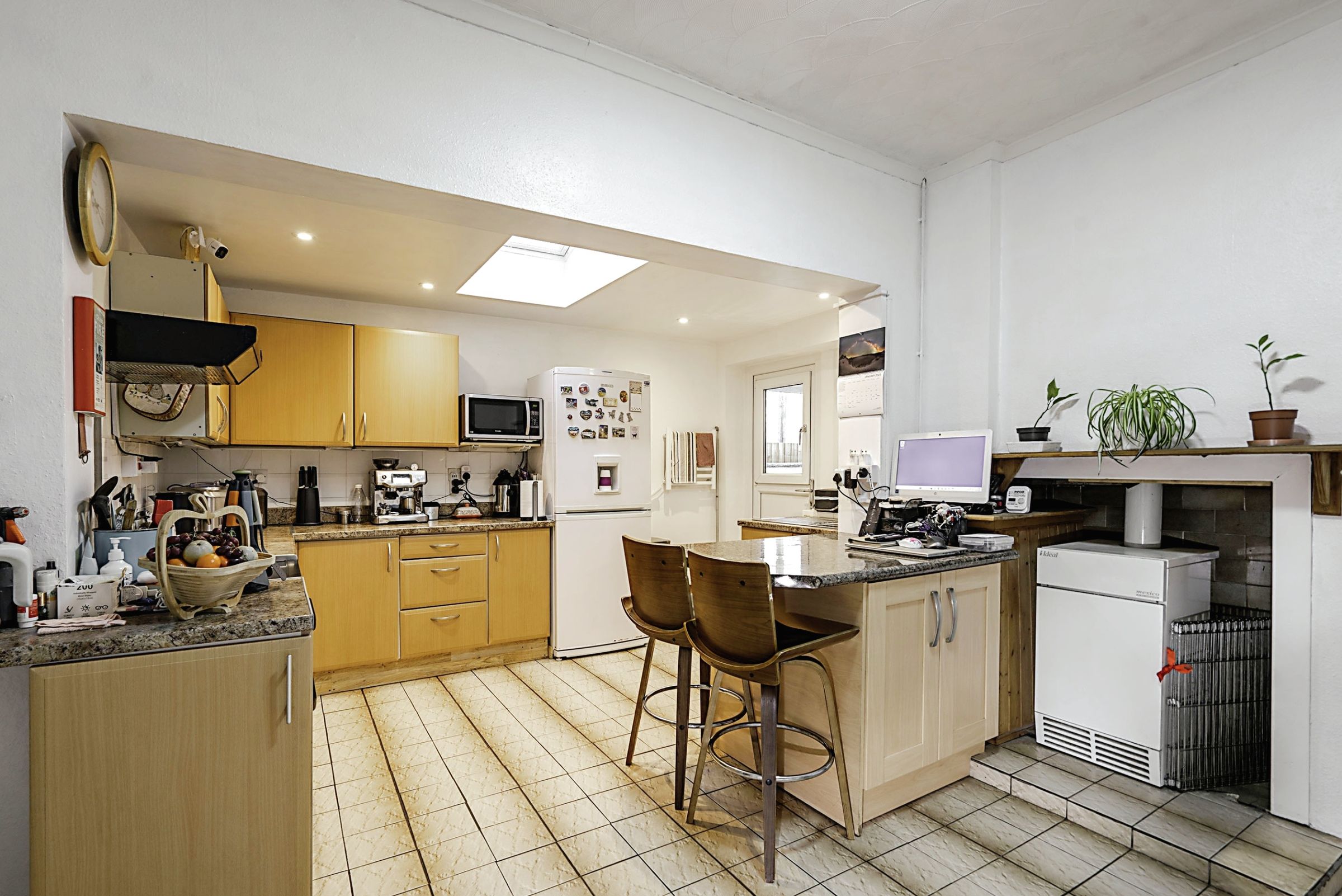 3 bed semidetached house for sale in Woodland Road, Crynant, Neath