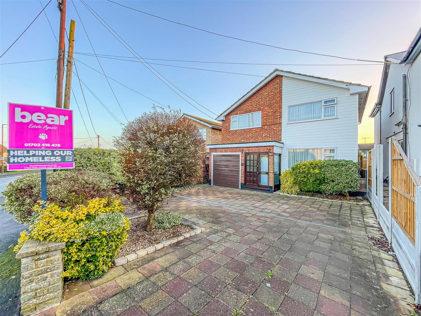 4 bed detached house for sale in Main Road, Hawkwell, Hockley SS5 Zoopla