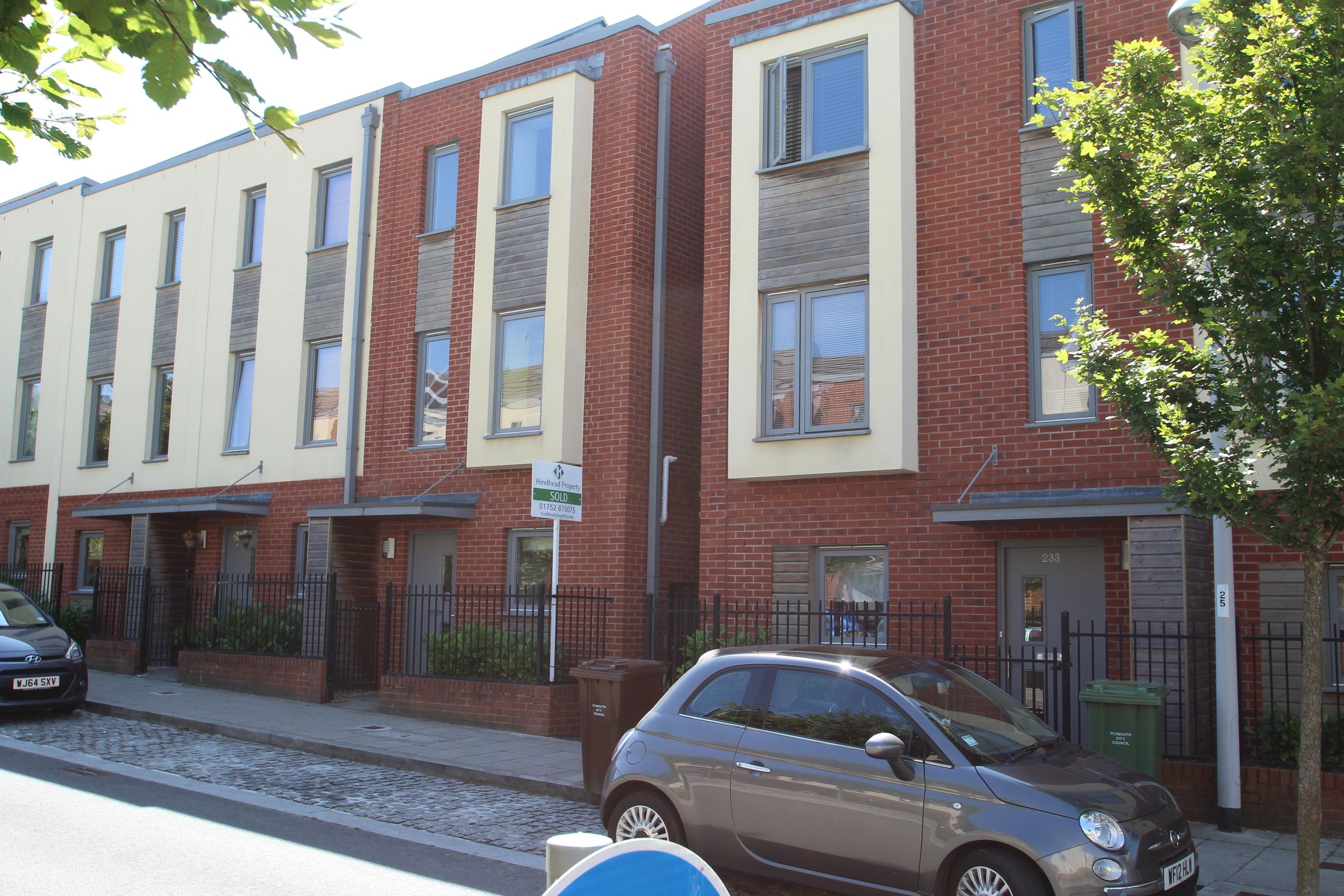 3 bed terraced house to rent in Fore Street, Devonport, Plymouth PL1