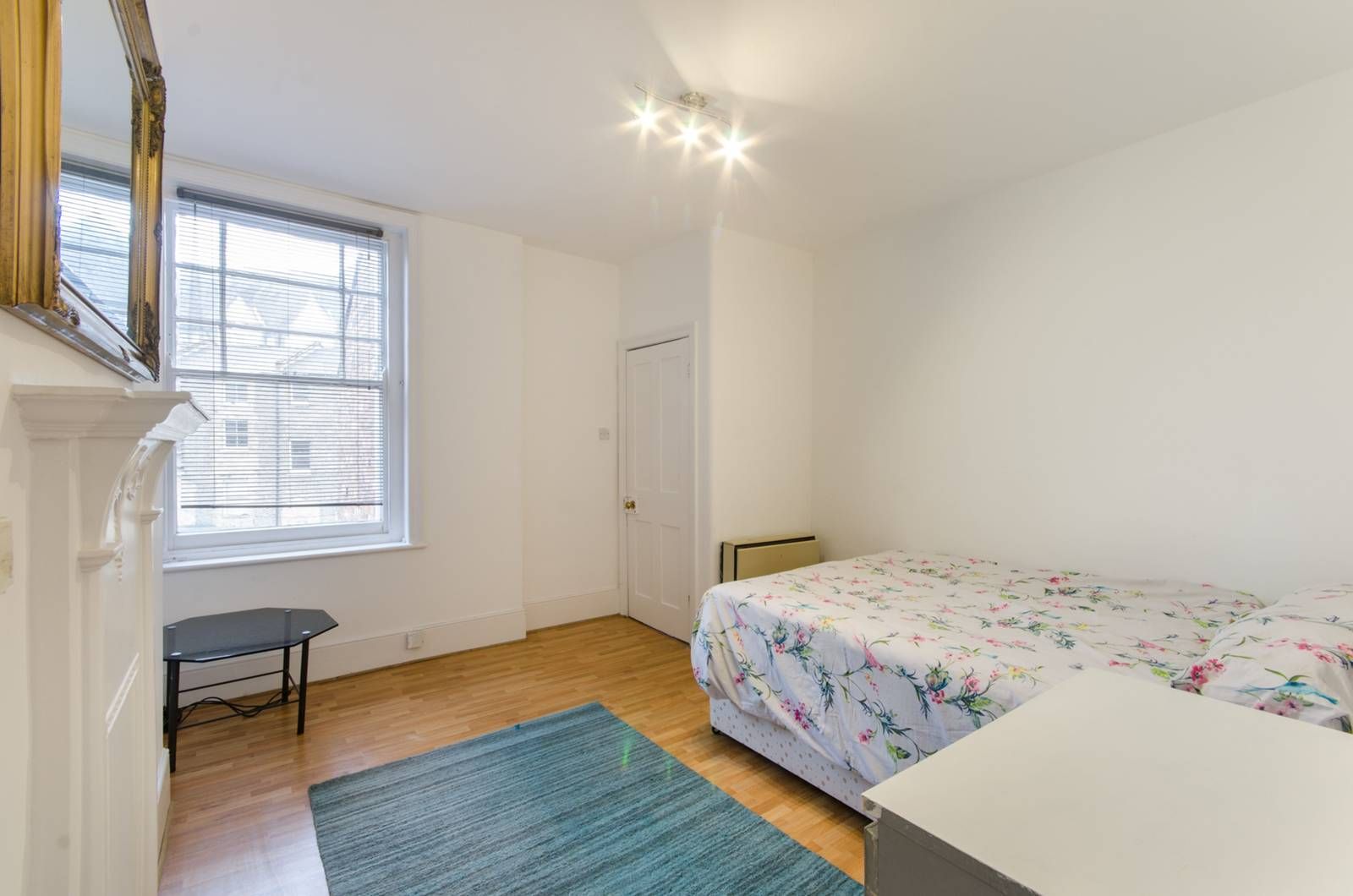 4 bed flat for sale in Bond Street, Ealing Broadway, London W5 Zoopla