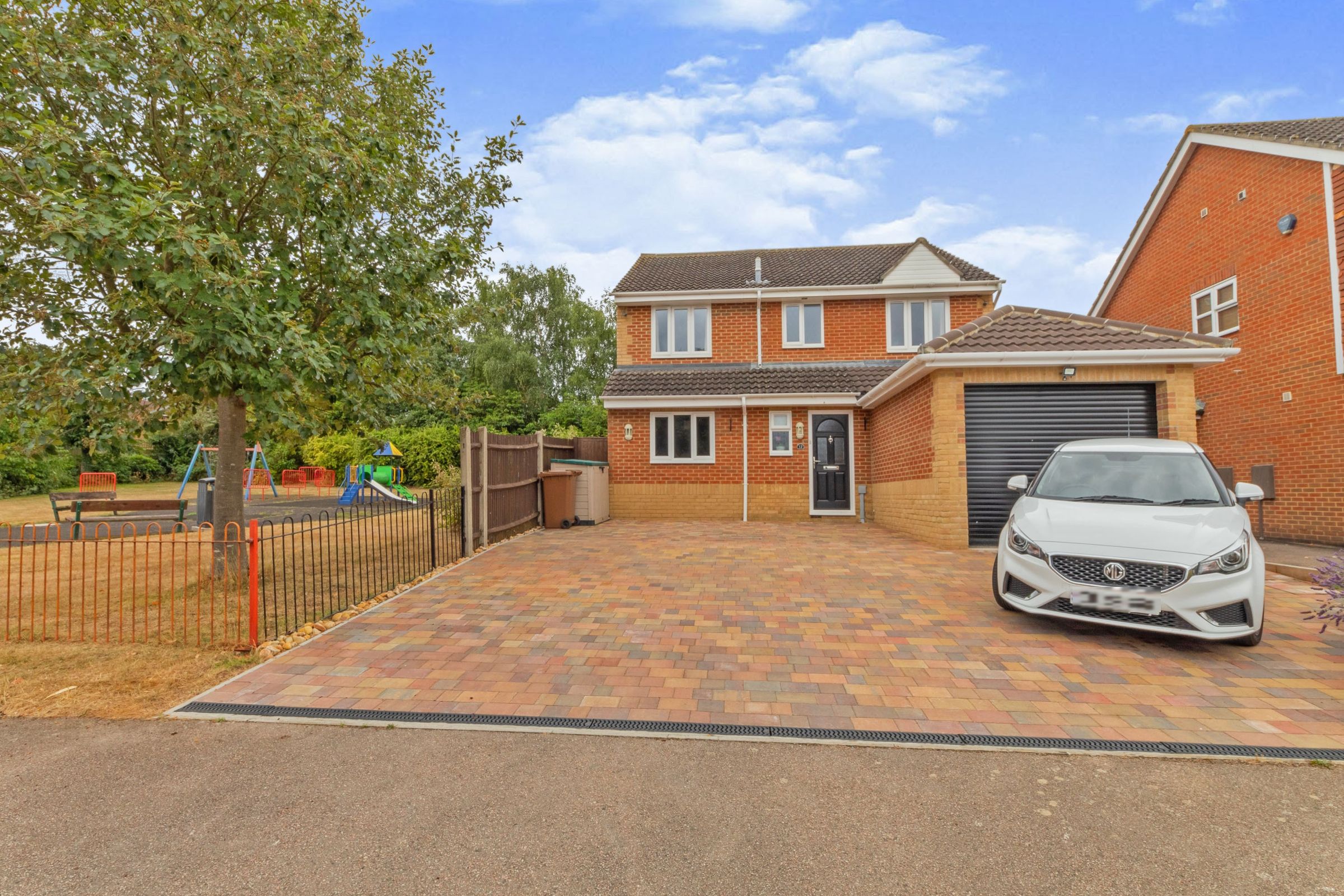 4 bed detached house for sale in Juniper Close, Maidstone ME16 Zoopla