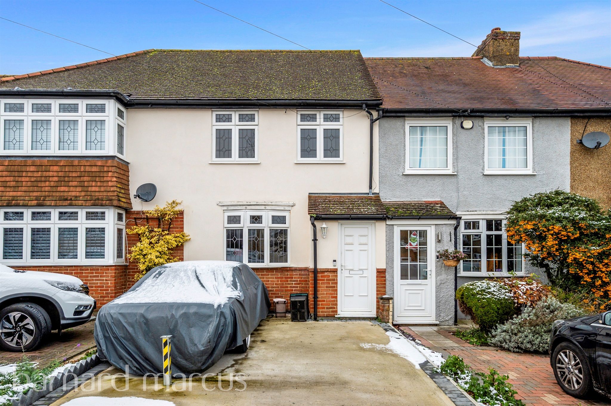 2 bed terraced house for sale in Ashby Avenue, Chessington KT9 Zoopla
