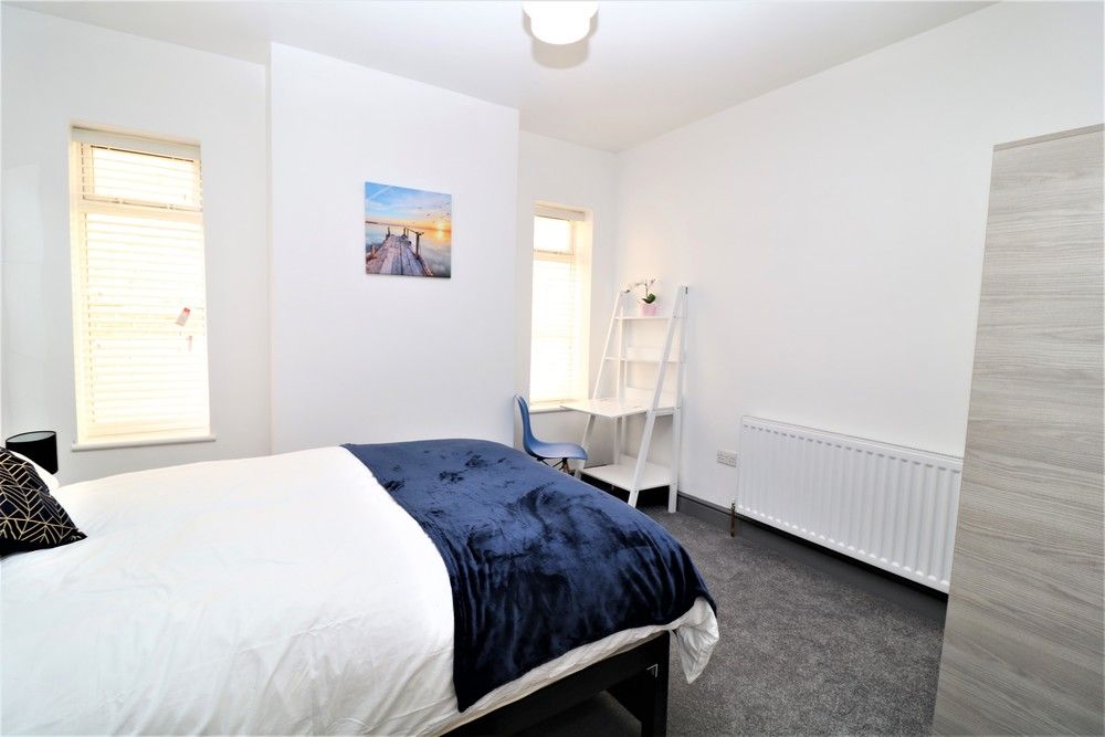 5 bed shared to rent in Prospect Avenue, Strood