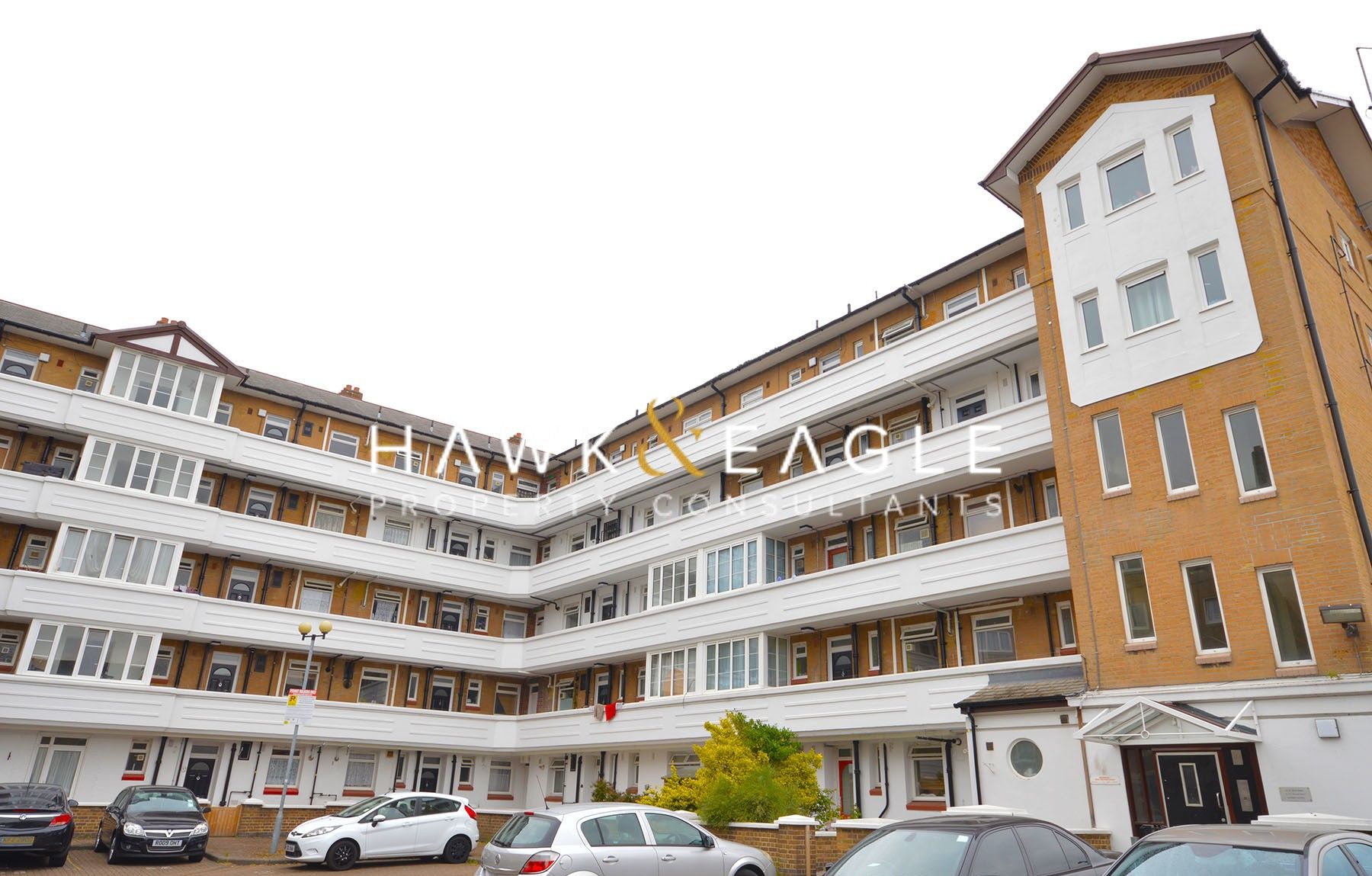 3 bed flat to rent in Rogers Estate, Globe Road, London E2 Zoopla