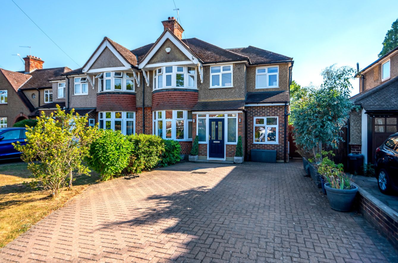 4 bed semidetached house for sale in Swakeleys Drive, Ickenham