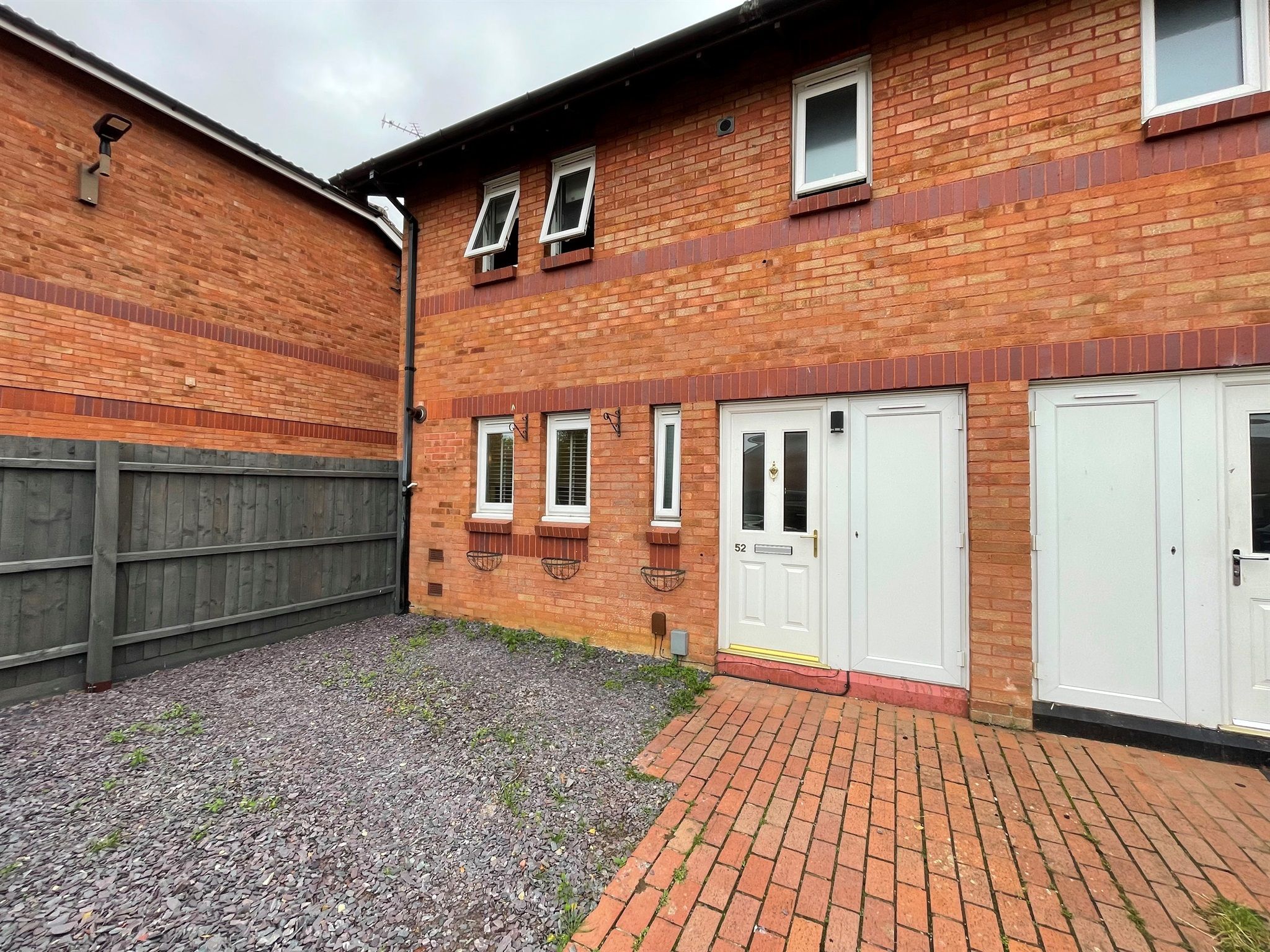 3 bed semidetached house for sale in Gatenby, Werrington, Peterborough