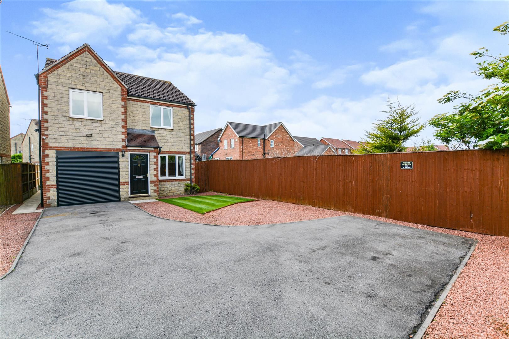 3 bed detached house for sale in Pinewood Close, Scunthorpe DN16 Zoopla