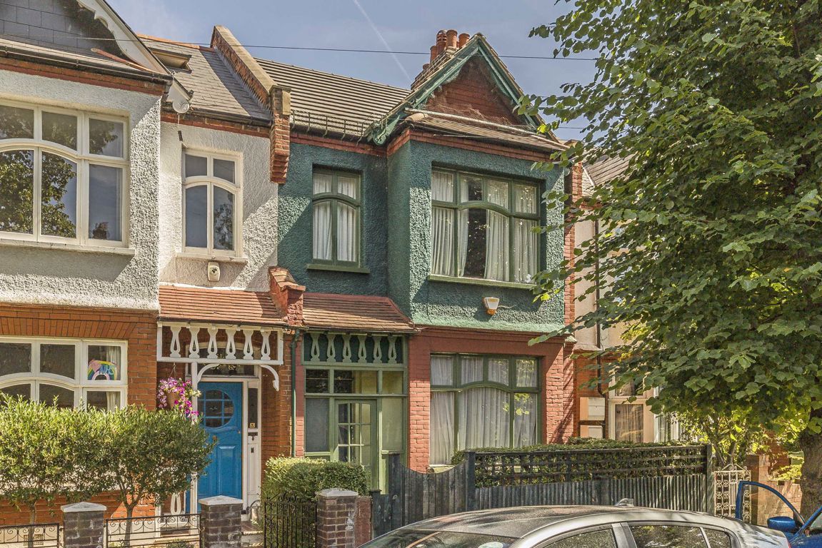 4 bed property for sale in Fernwood Avenue, London SW16 Zoopla