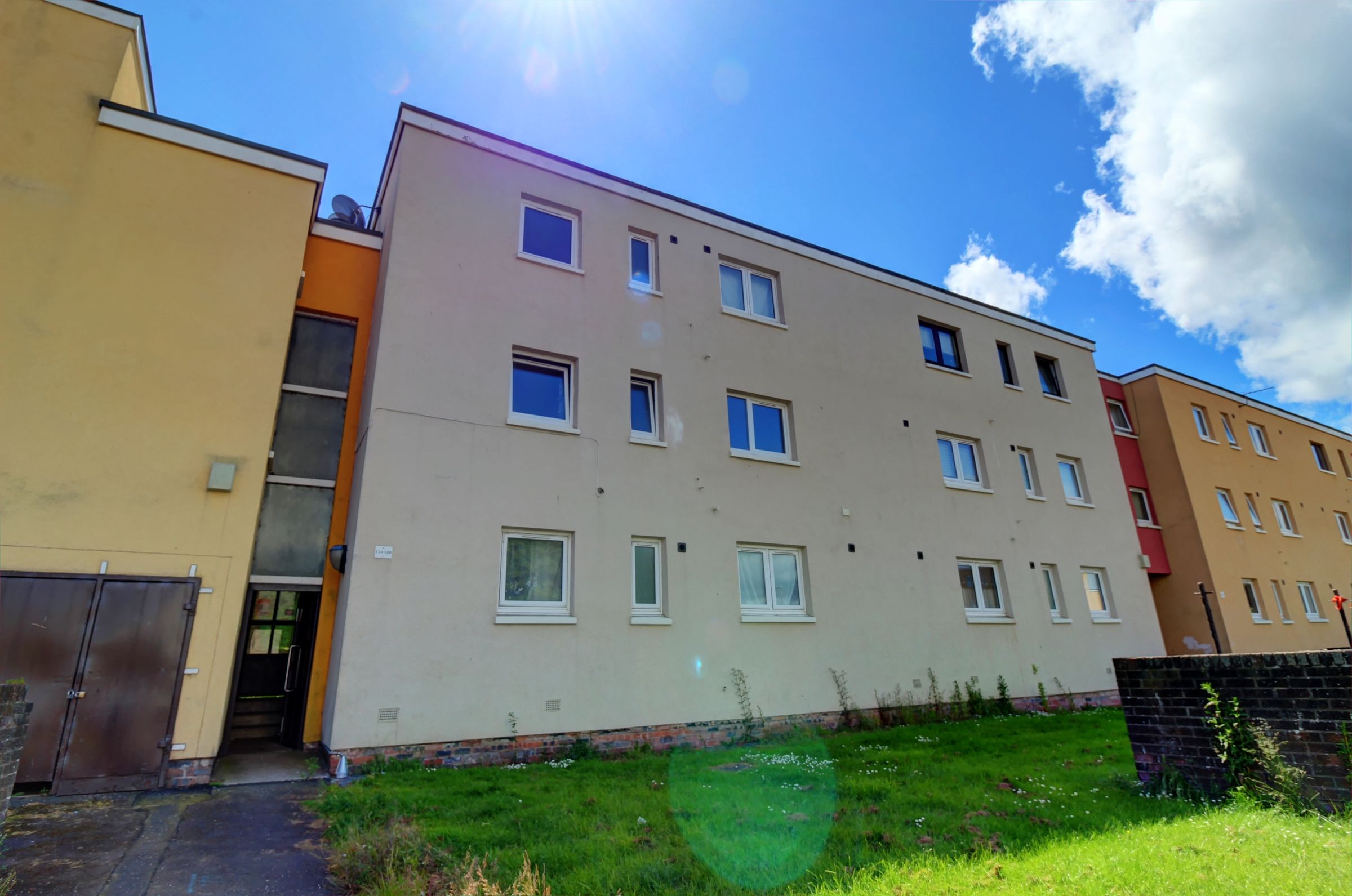 3 bed flat for sale in Kirk Street, Lochee, Dundee DD2 Zoopla