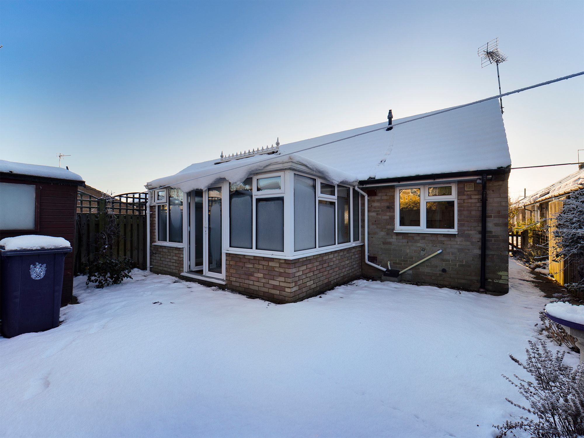 1 bed terraced bungalow for sale in Chalklands, Linton, Cambridge CB21