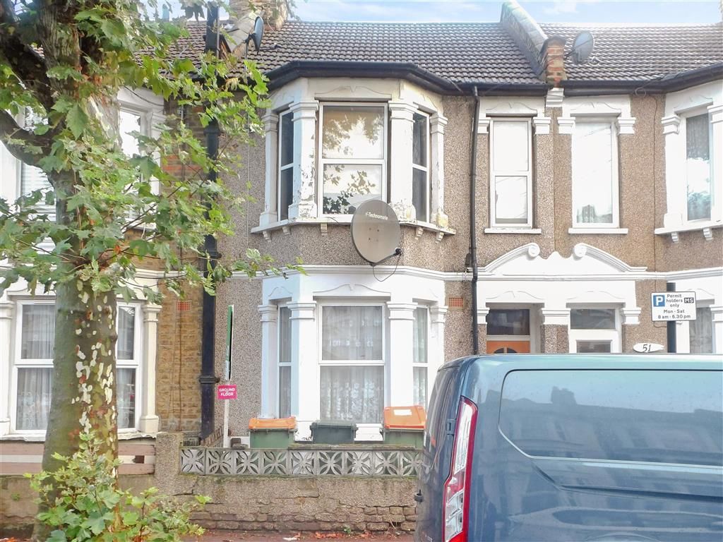 2 bed flat for sale in Macaulay Road, London E6 Zoopla