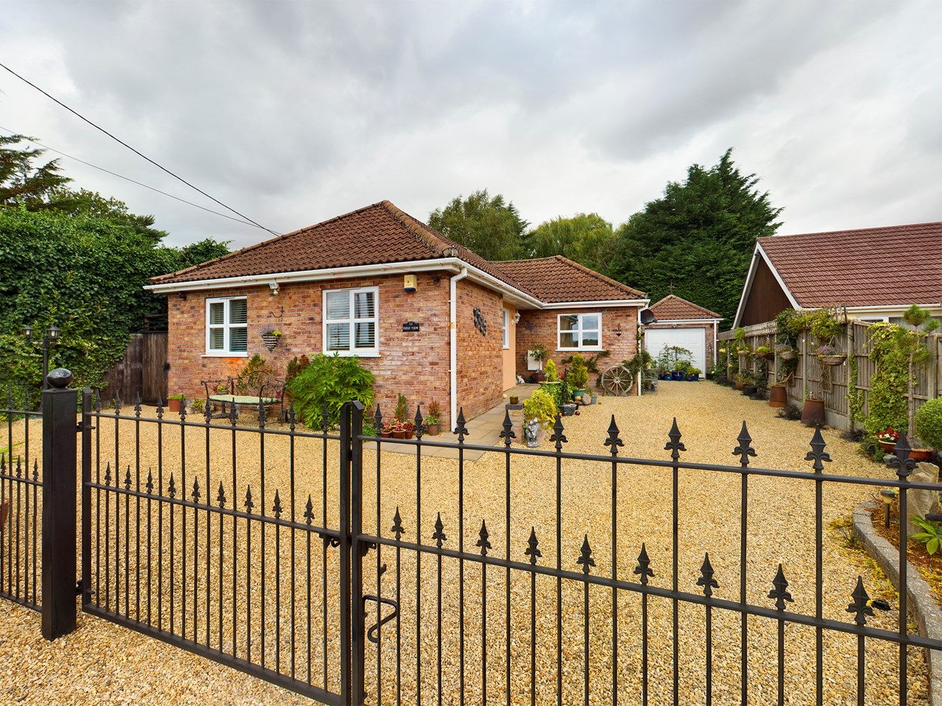 3 bed detached bungalow for sale in Wretton Road, Stoke Ferry, King's