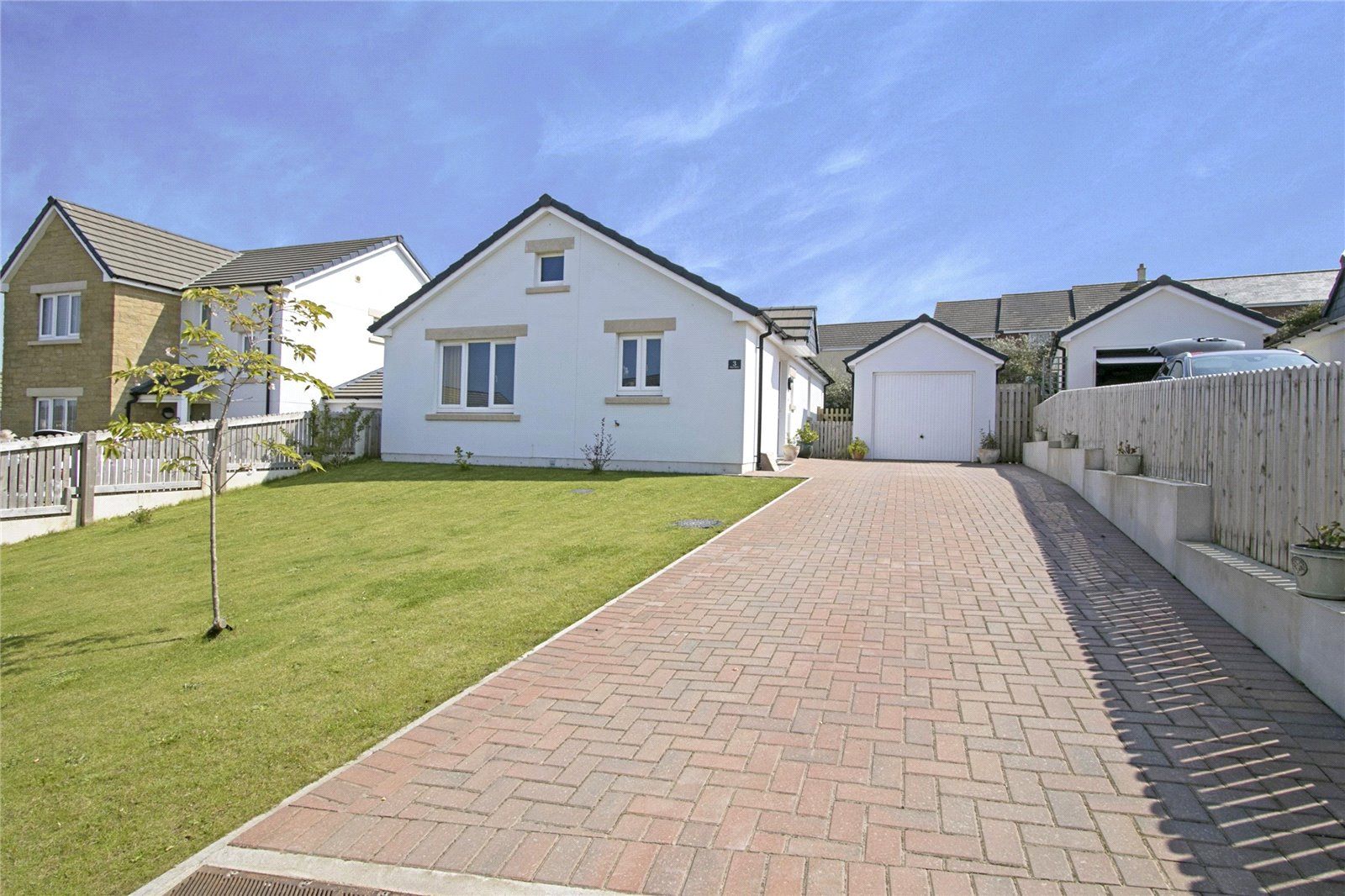 2 bed bungalow for sale in Sika Drive, Helston, Cornwall TR13 Zoopla