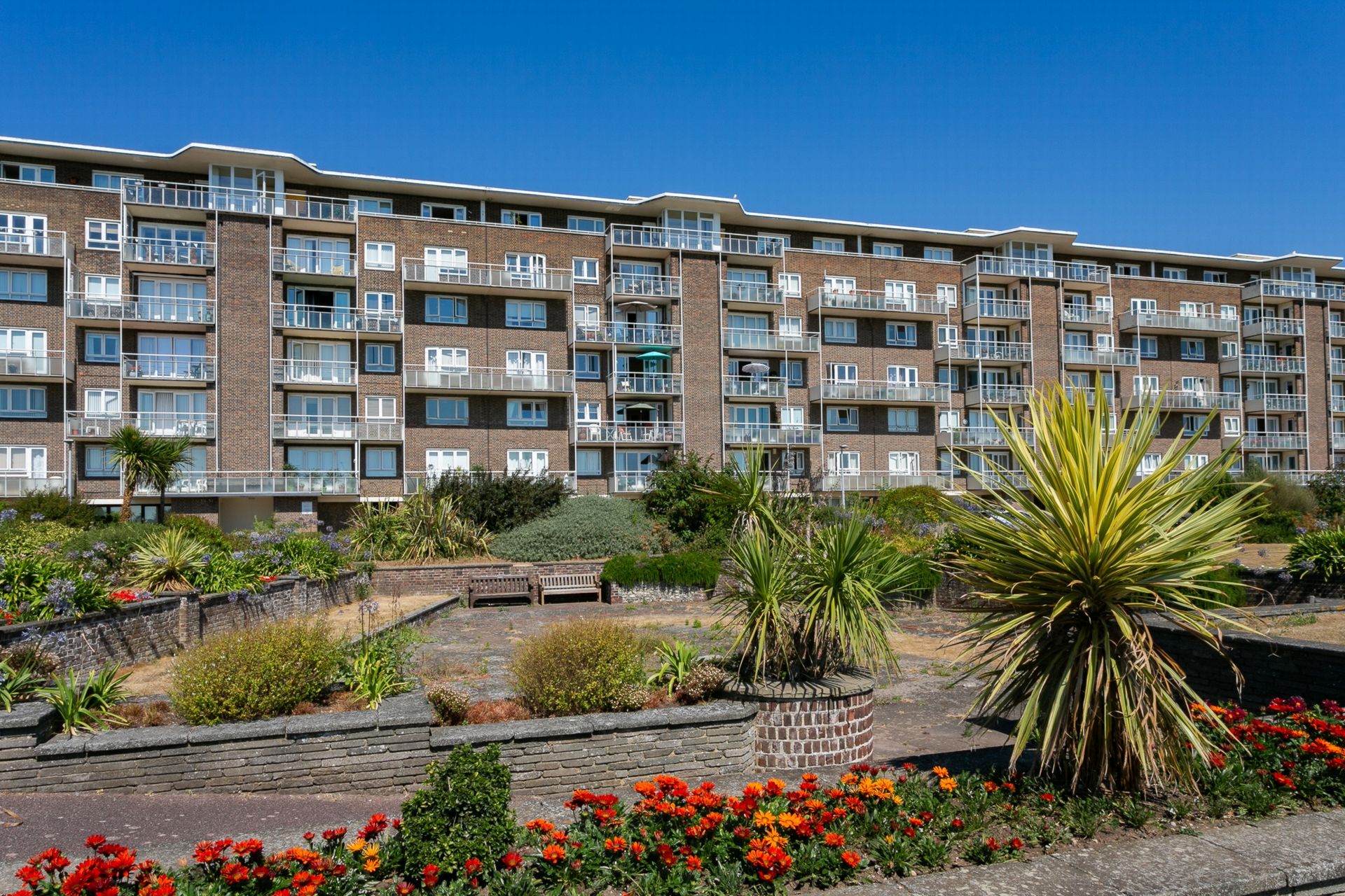 2 bed flat for sale in The Gateway, Dover CT16 Zoopla