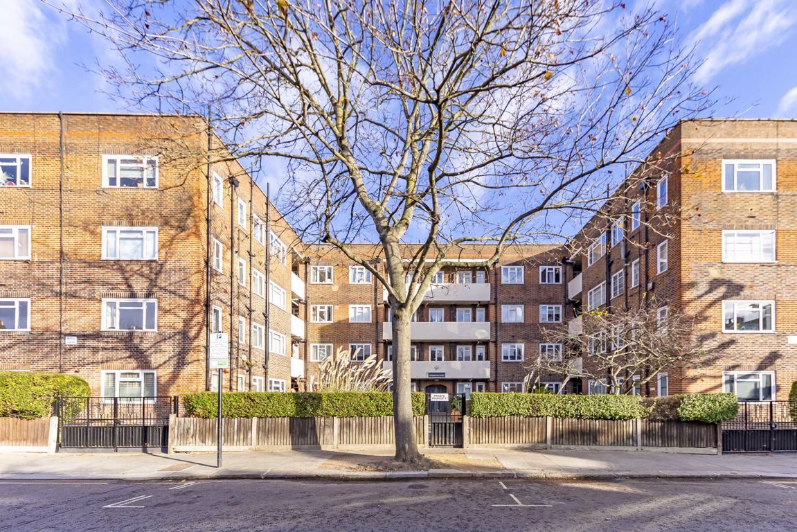 1 bed flat to rent in Brewster Gardens, London W10 Zoopla