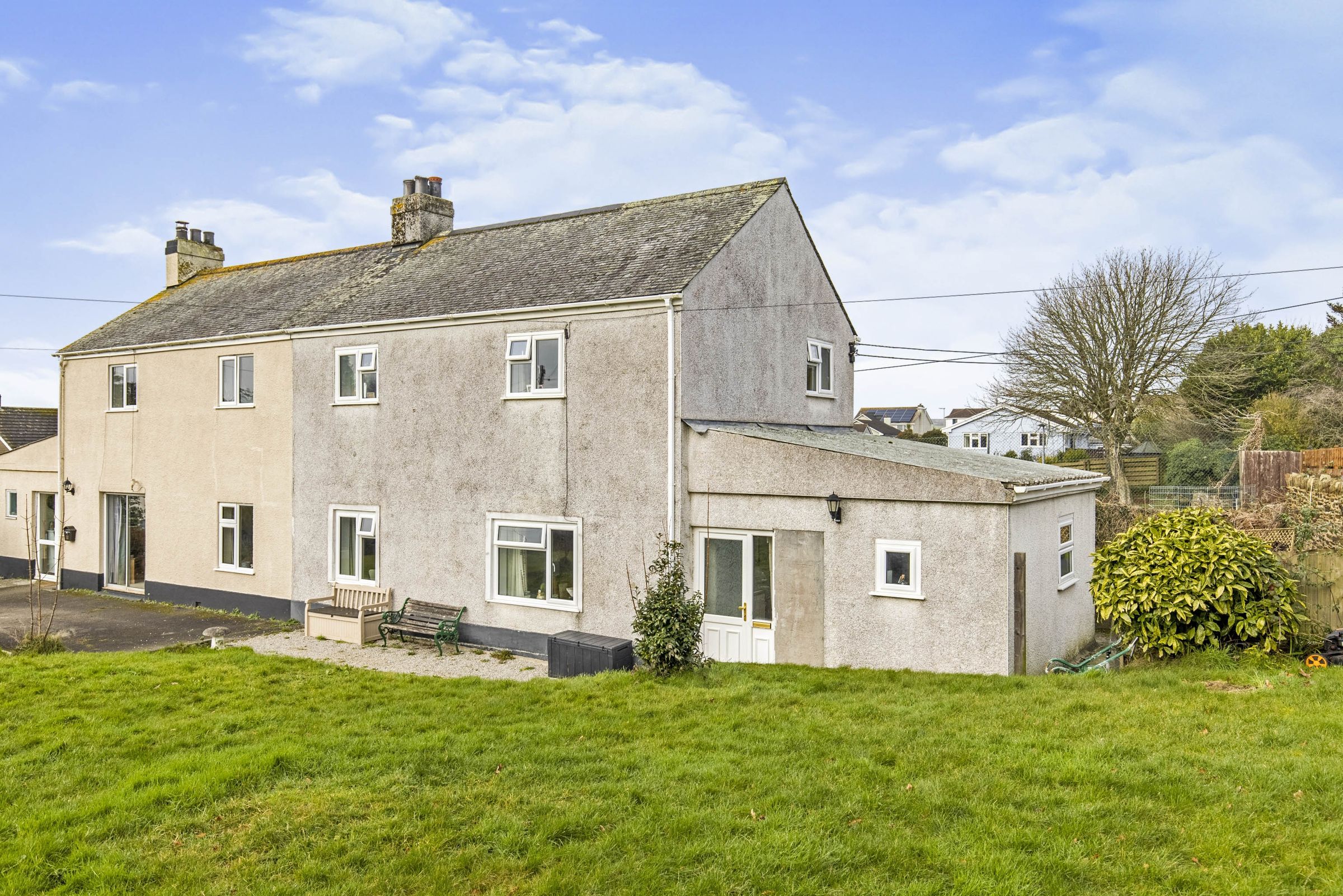 3 bed end terrace house for sale in Tremadart Road, Duloe, Liskeard