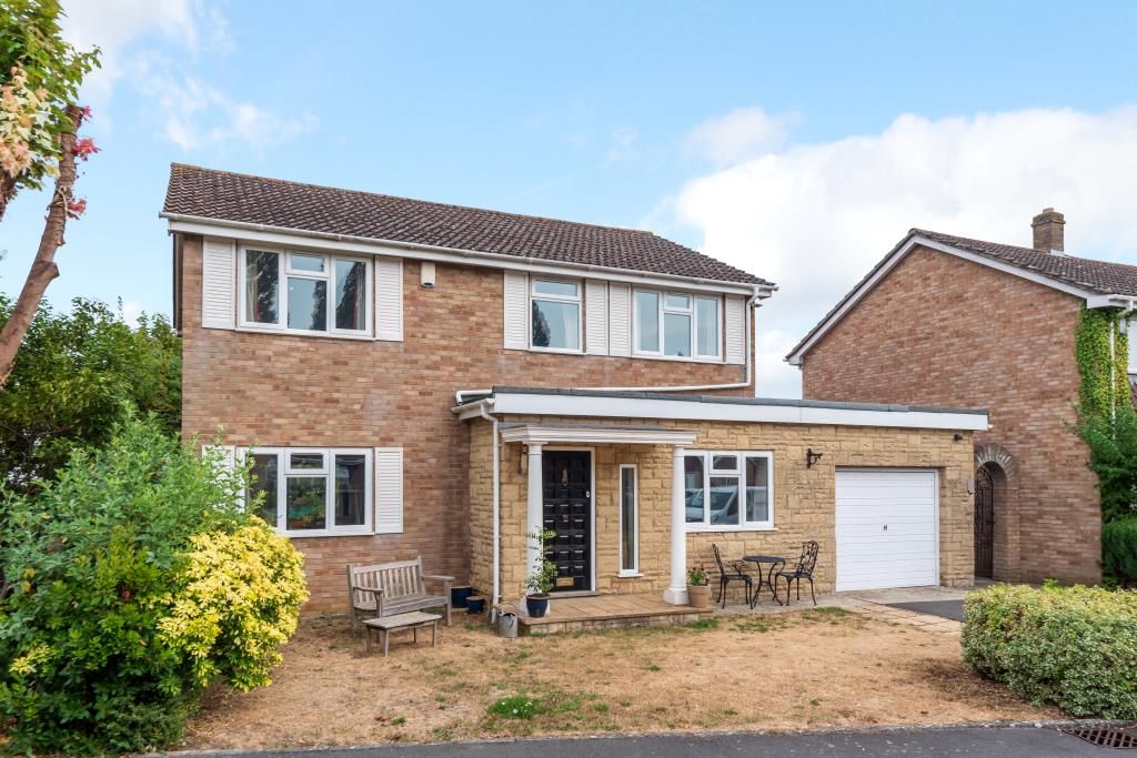 4 bed detached house for sale in Kidlington, Oxfordshire OX5 Zoopla