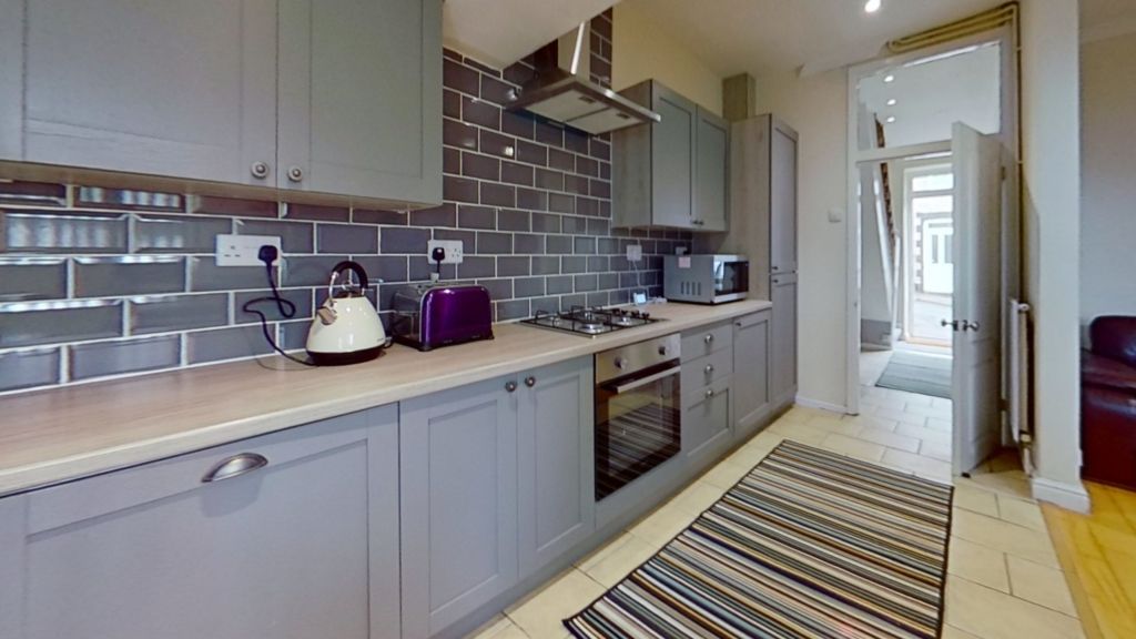 4 bed terraced house to rent in Birchwood Avenue, Treforest, Pontypridd