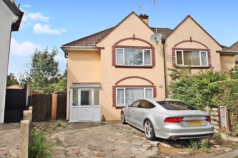 3 bed semidetached house for sale in Hawkins Close, Harrow HA1 Zoopla