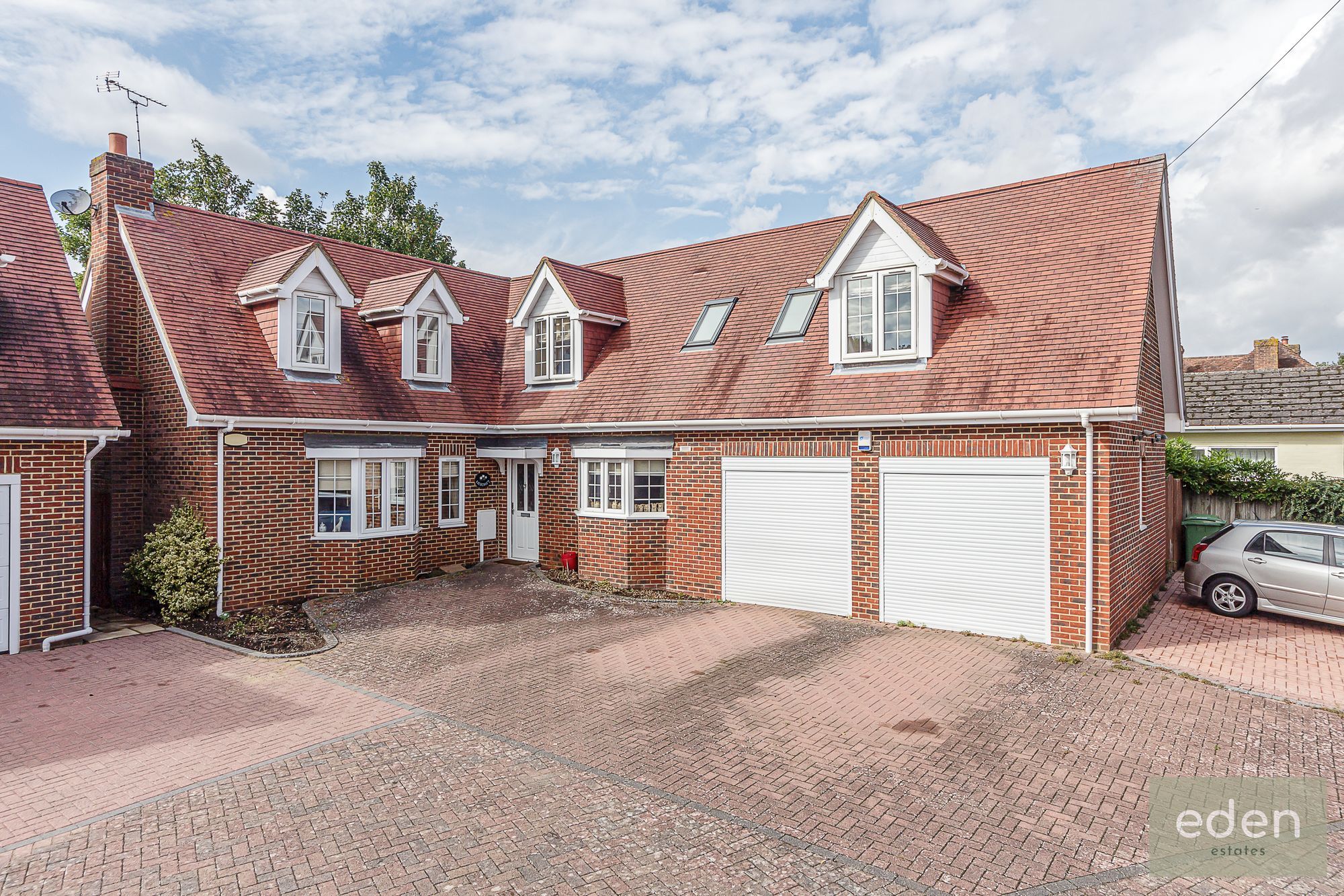 4 bed detached house for sale in Heathfield Road, Penenden Heath ME14