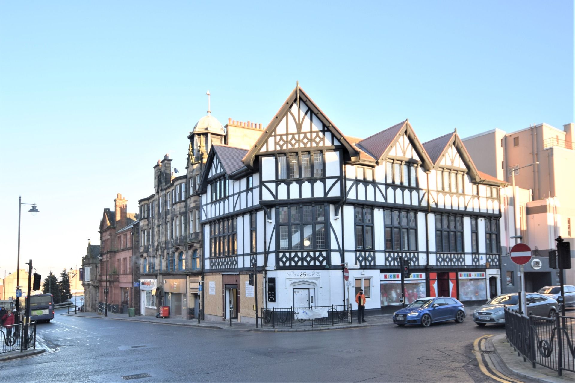 2 bed flat to rent in Vicar Street, Falkirk, Stirlingshire FK1 - Zoopla