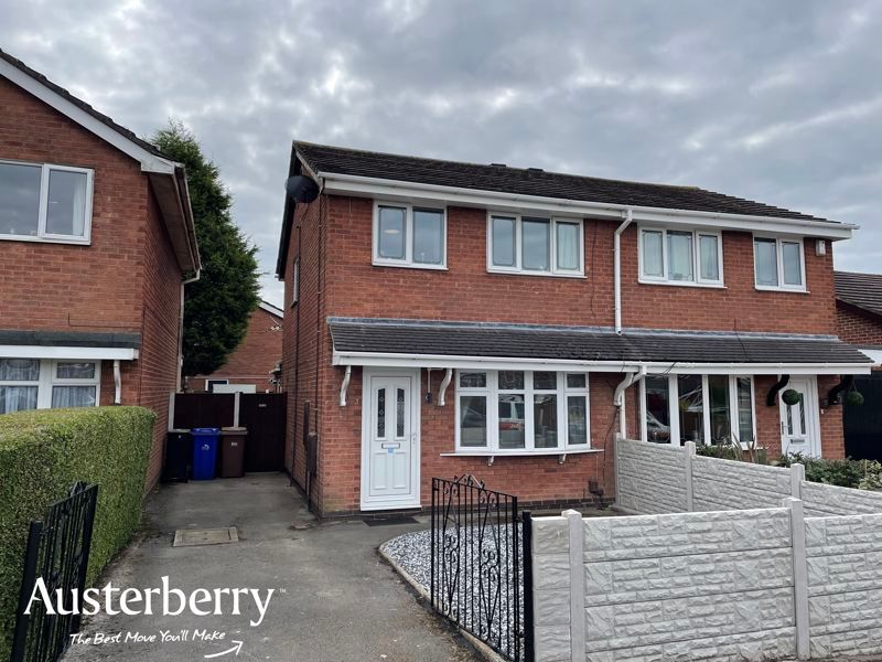 3 bed semidetached house for sale in Jolyon Close, Saxonfields, Stoke