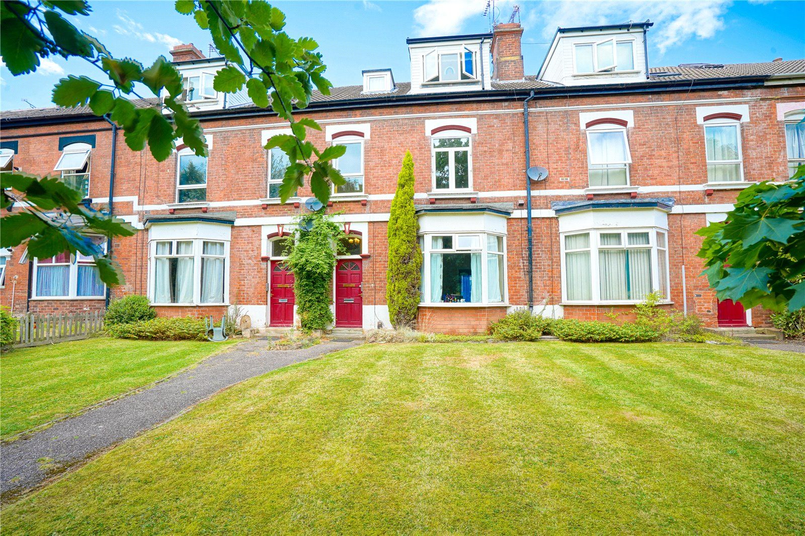 2 bed flat for sale in Lindum Terrace, Doncaster Road, Rotherham, South