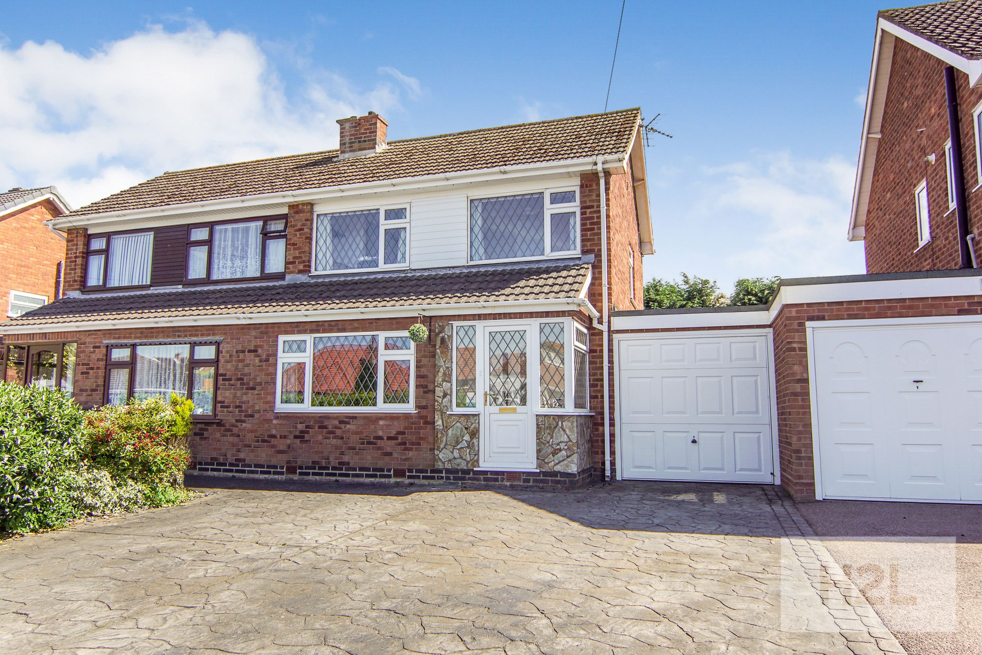 3 bed semidetached house to rent in Claremont Road, Tamworth B79 Zoopla