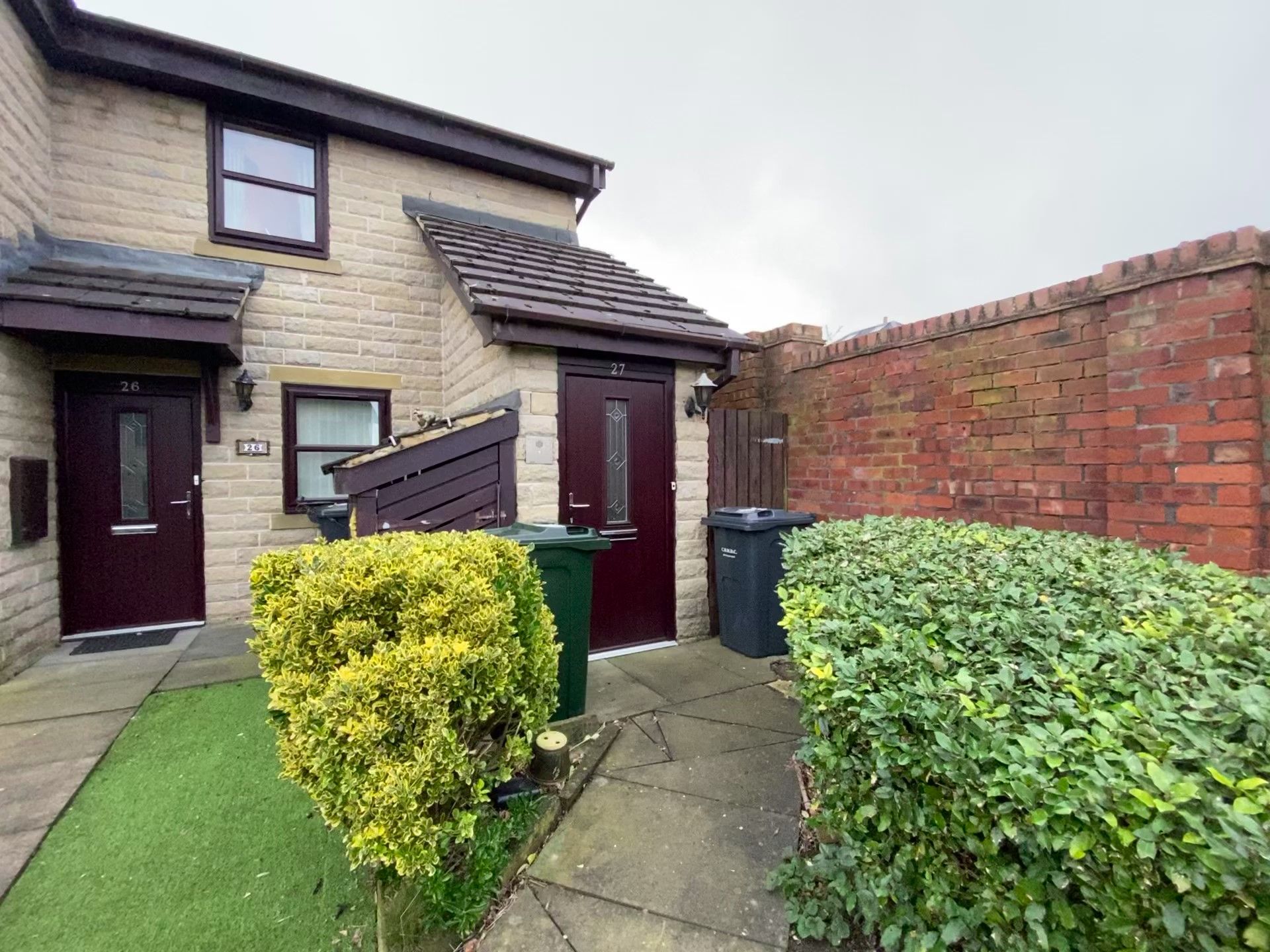2 bed property for sale in Dunkhill Croft, Idle, Bradford BD10 Zoopla