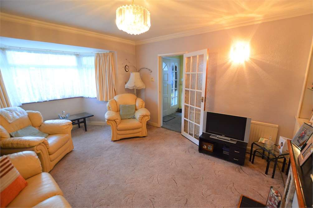 3 bed property for sale in Meadow Way Stone, Dartford, Kent DA2 Zoopla
