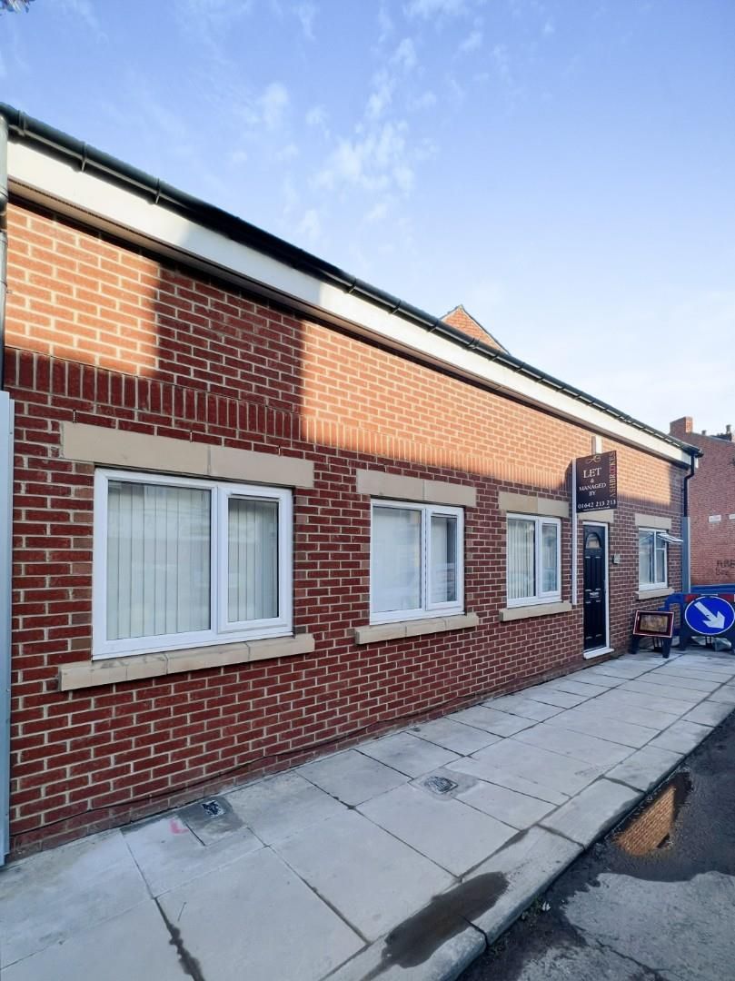 6 bed end terrace house for sale in Gresham Road, Middlesbrough TS1