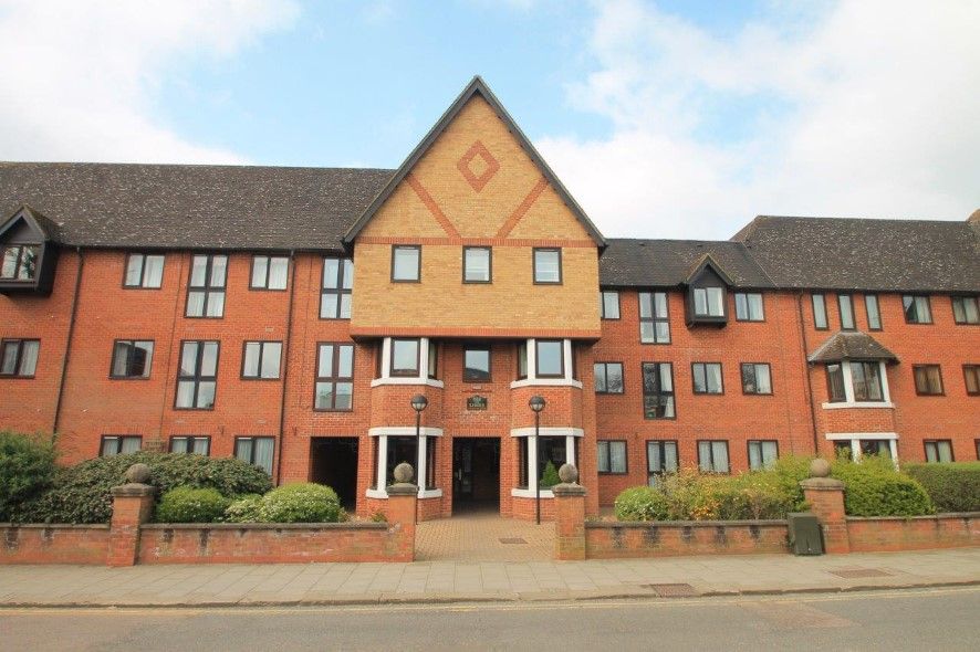 2 bed flat for sale in 17 The Limes, 3034 Linden Road, Bedford