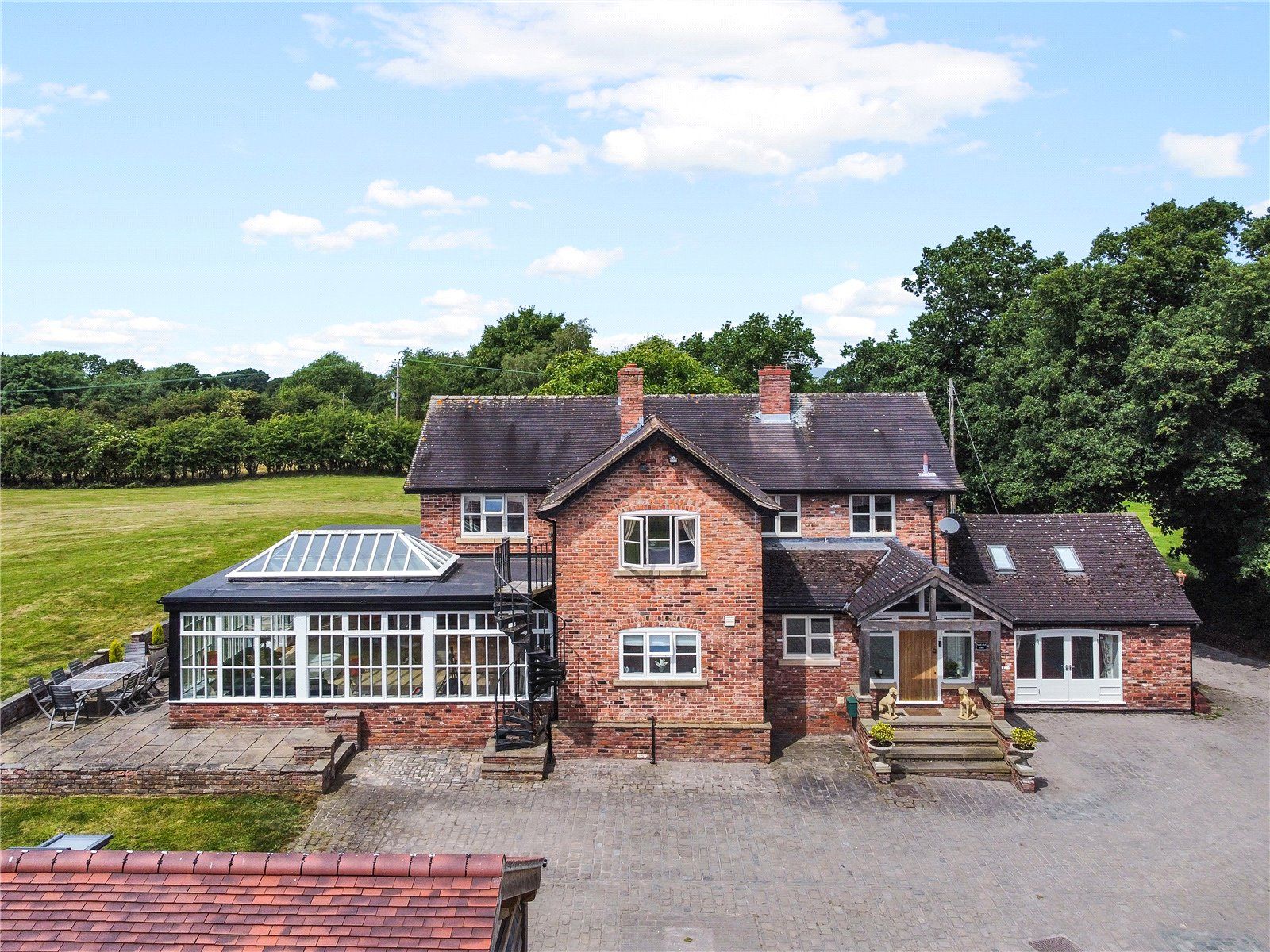4 bed detached house for sale in Spen Green, Smallwood, Sandbach