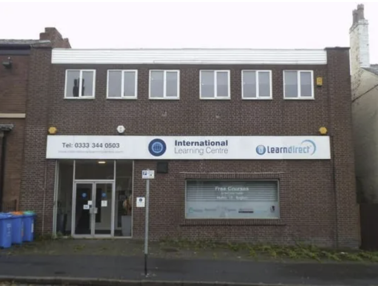 Commercial property to let in Upper Dicconson Street, Wigan, Lancashire