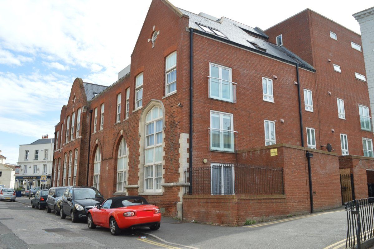 2 bed flat for sale in Trinity Court, 5051 Trinity Square, Margate