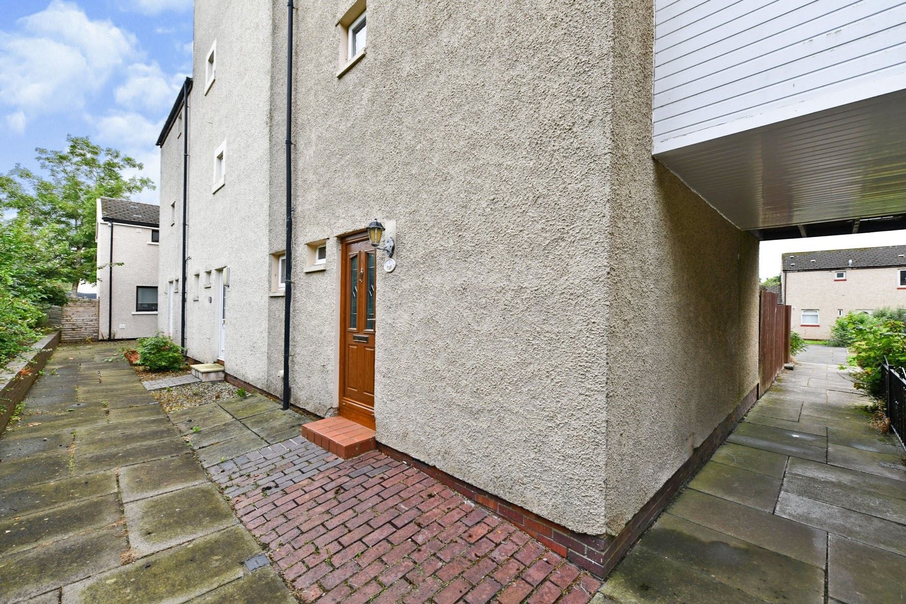 3 bed end terrace house for sale in Busbiehead, Girdle Toll, Irvine