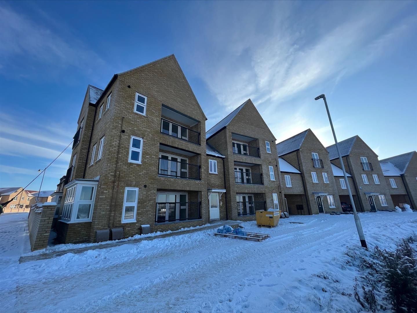 2 bed flat to rent in Dobbins Avenue, West Cambourne, Cambridge CB23 Zoopla