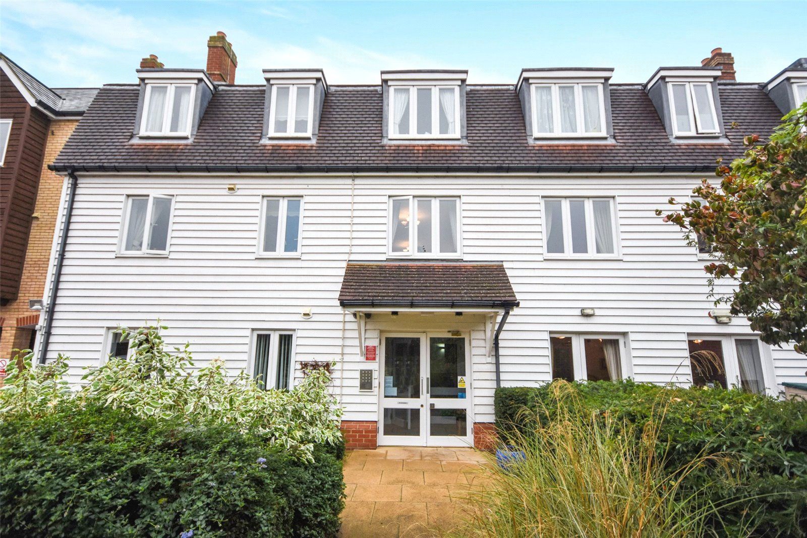 1 bed flat for sale in Ormond House, Roche Close, Rochford, Essex SS4