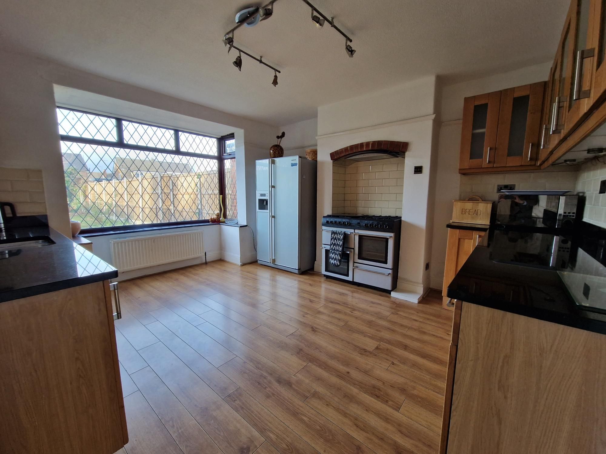4 bed property to rent in Tenter Balk Lane, AdwickLeStreet, Doncaster DN6 Zoopla