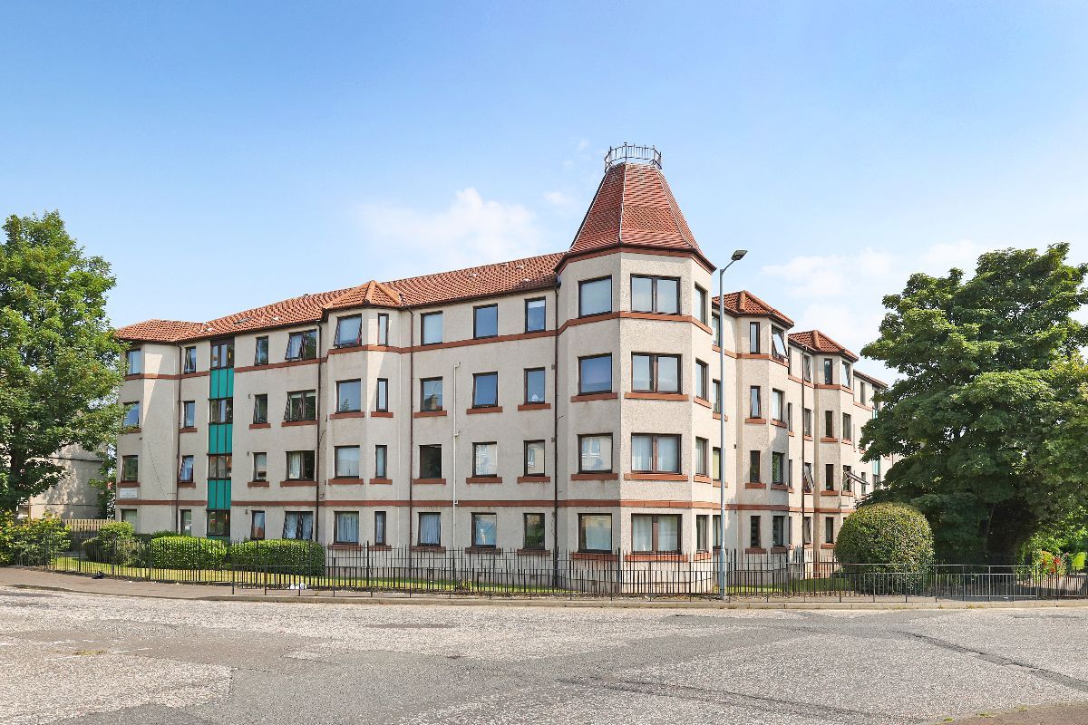Flat 6 St. Margarets Apartments, 180 Restalrig Road South, Edinburgh EH7  