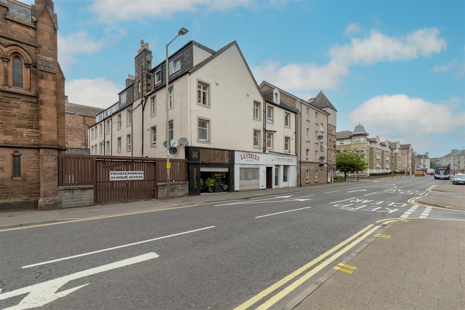 1 bed flat for sale in Kinnoull Street, Perth PH1 Zoopla