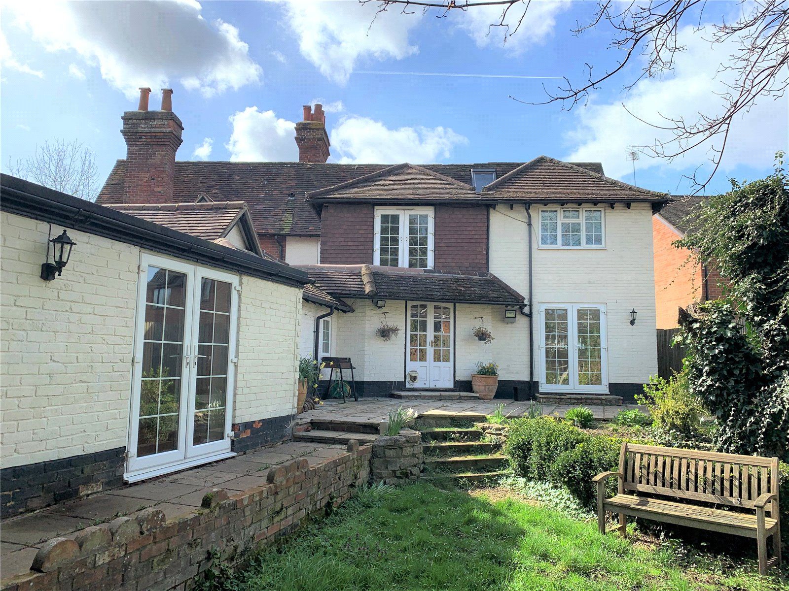 5 bed semidetached house for sale in Waltham Road, Twyford, Reading