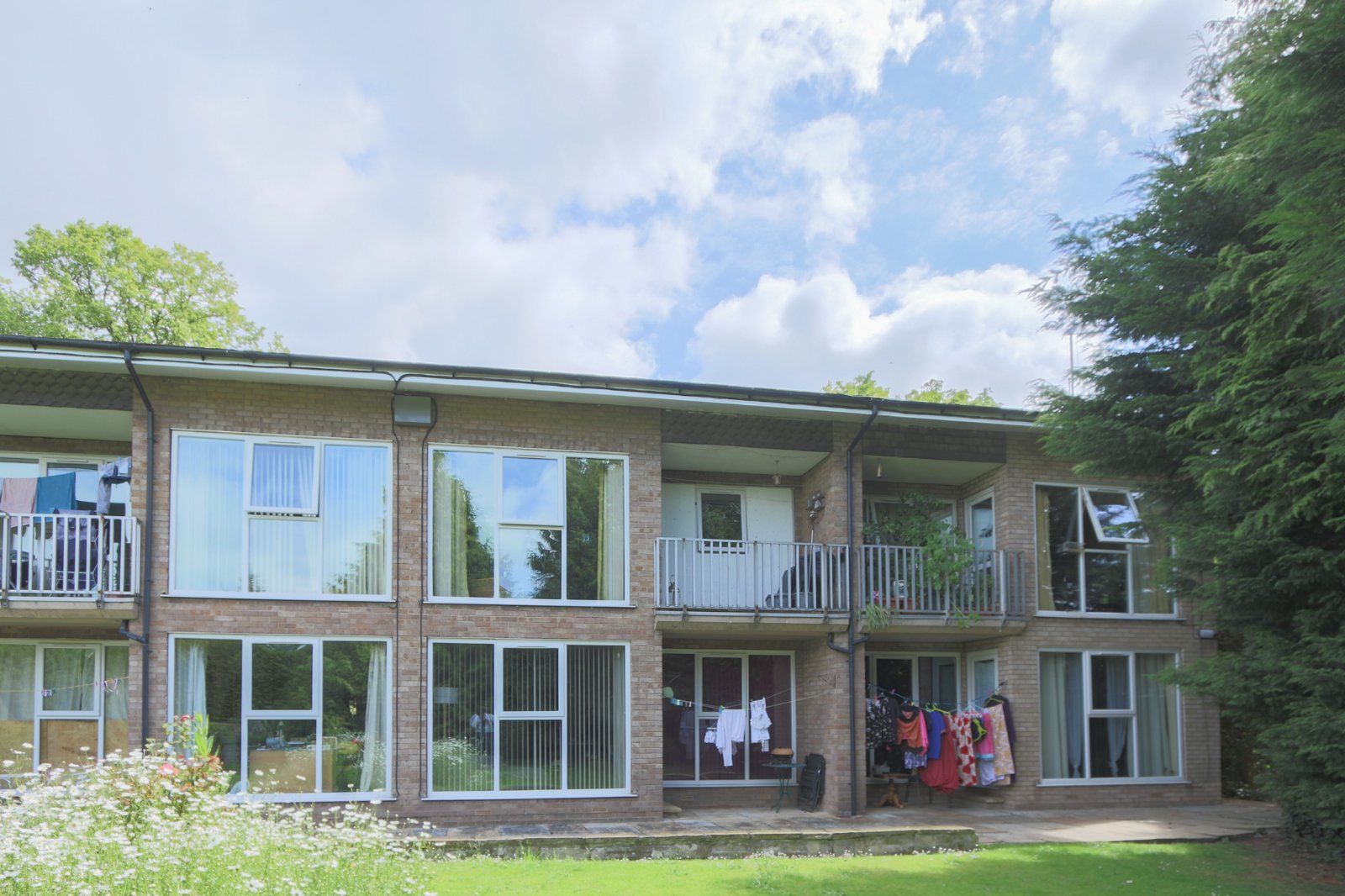 2 bed flat for sale in Willow Court, Beverley HU17 Zoopla