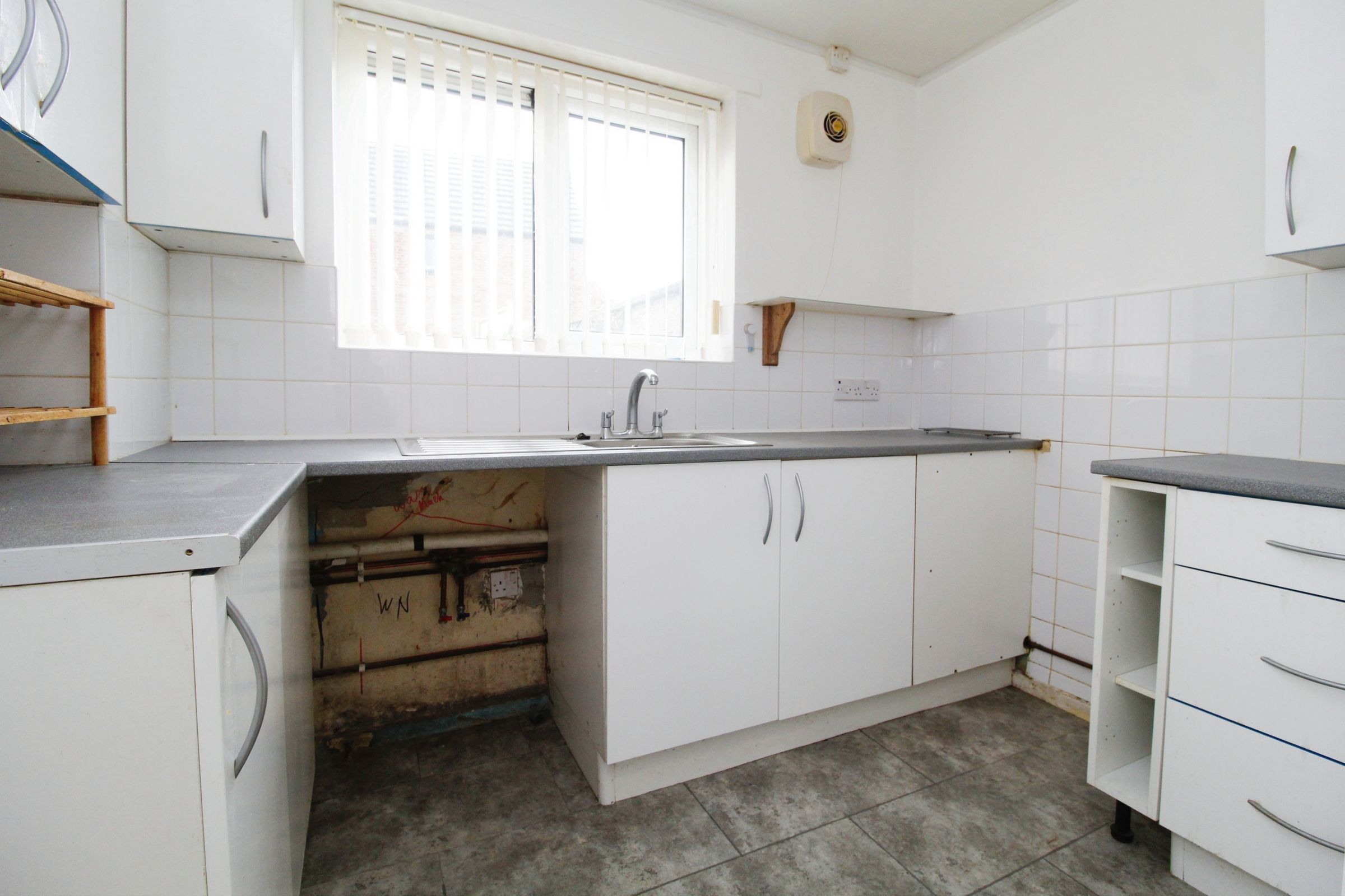 1 bed flat for sale in Reigate Close, Liverpool L25 Zoopla