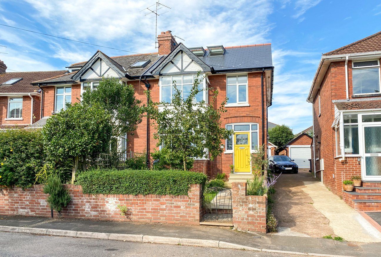 Lymeborne Avenue, Exeter EX1  