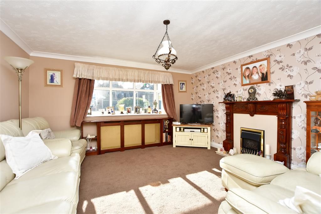 2 bed detached bungalow for sale in Cliff Gardens, Minster On Sea