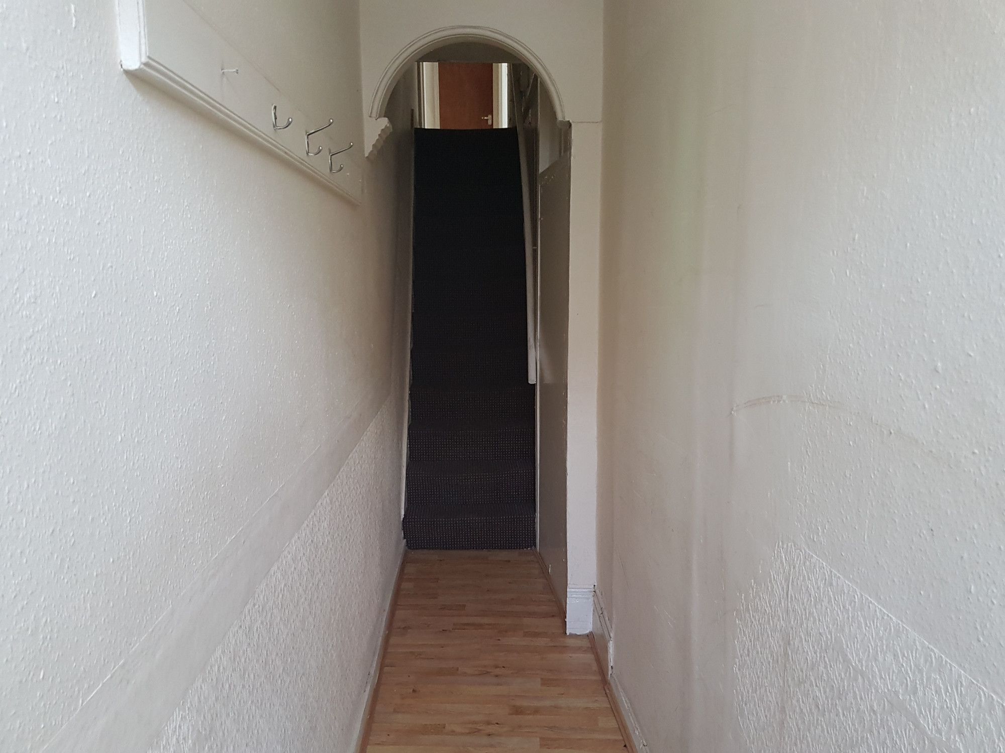 5 bed terraced house to rent in Crawley Road, Luton, Bedfordshire LU1 Zoopla